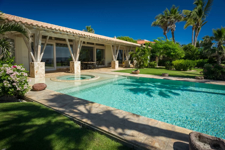 Casa Piedra Blanca